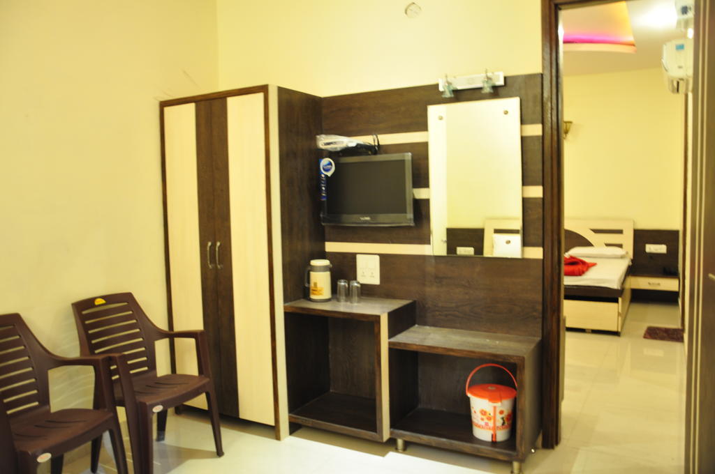 Hotel Robin Amritsar Exterior foto